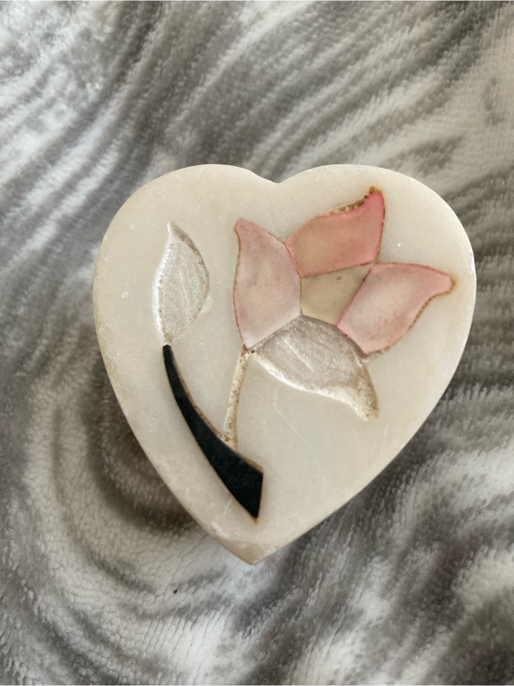 Heart miniature porcelain box